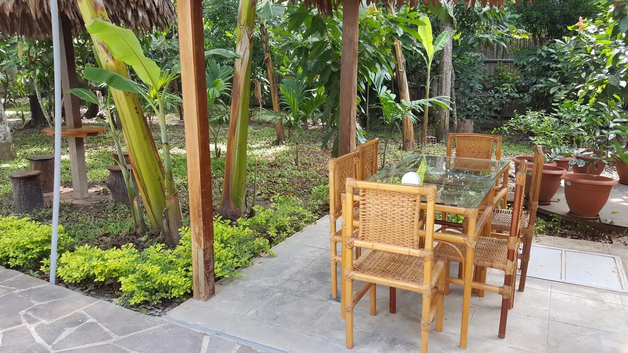 La Floresta Tarapoto Hostal Esterno foto