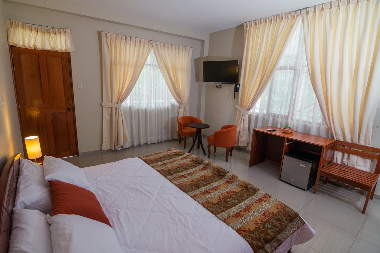 La Floresta Tarapoto Hostal Esterno foto