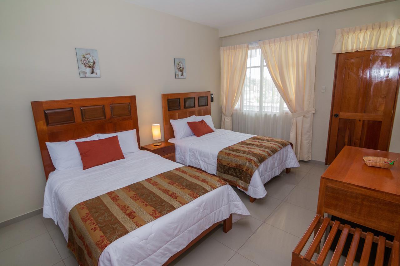 La Floresta Tarapoto Hostal Esterno foto