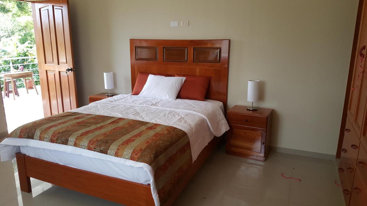 La Floresta Tarapoto Hostal Esterno foto